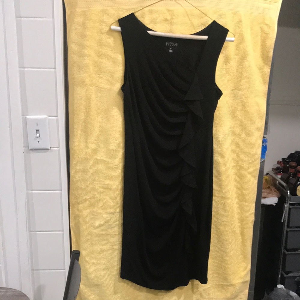 Women short sleeve dress by Enfocus studio size 8 black